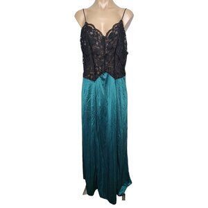 Vintage Delicates Nightgown Lace Slip Dress Black and Emerald Green Size Large